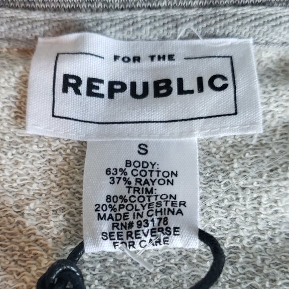 NWT For the Republic Sweatshirt- Size Small - Picture 5 of 7